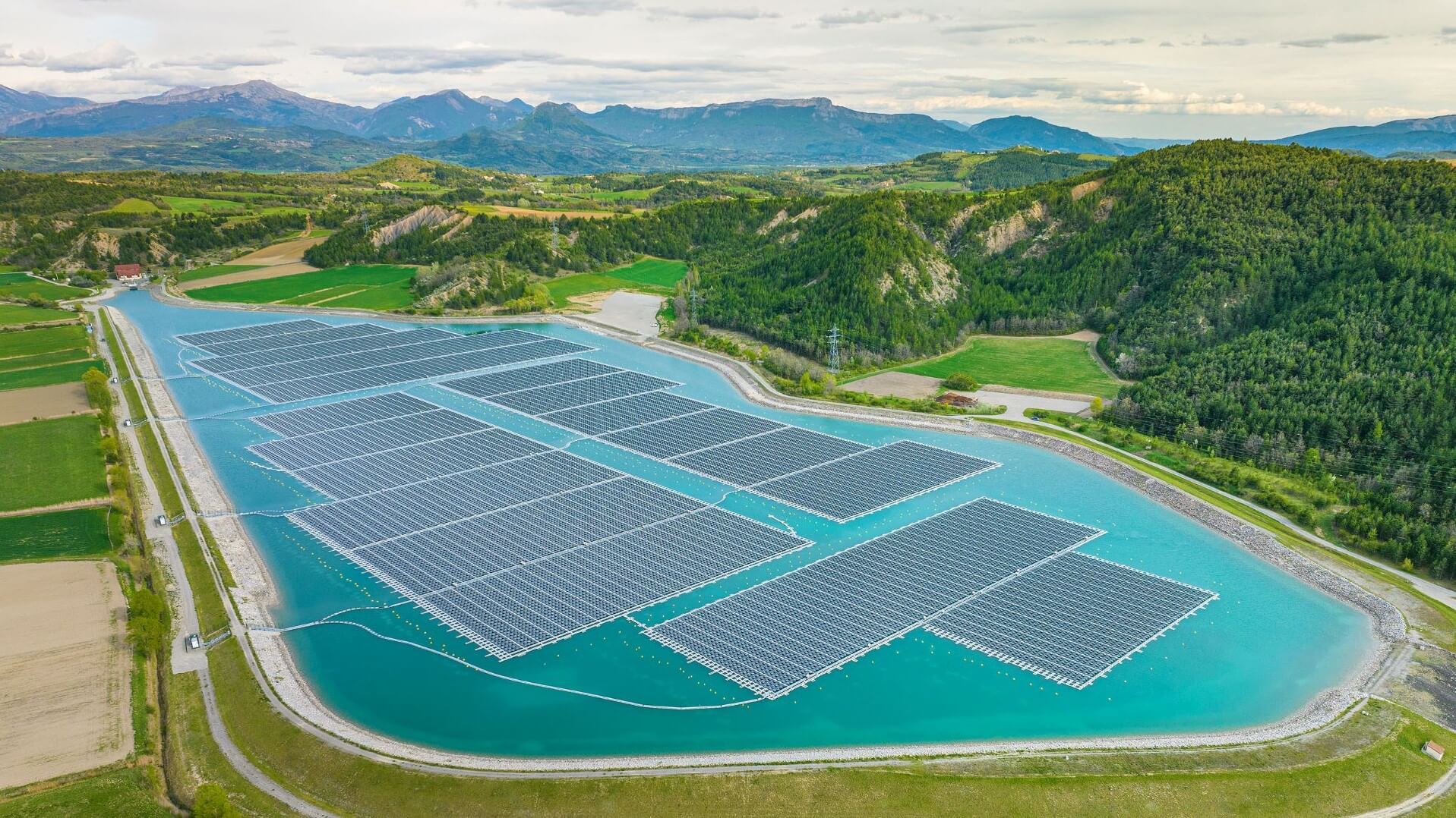 floating solar park