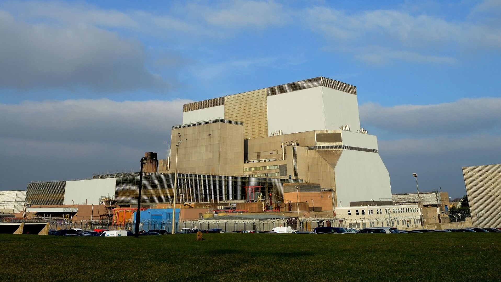 Exterior photo of Hinkley Point B nuclear power station